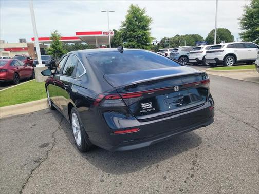 2025 Honda Accord LX 1.5T