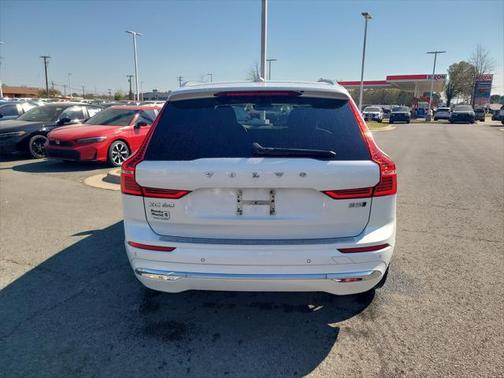 2022 Volvo XC60 B5 Inscription