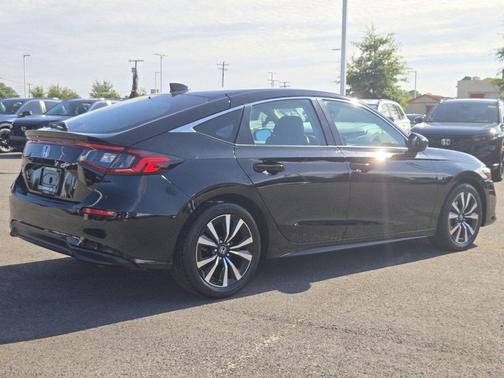 2023 Honda Civic EX-L