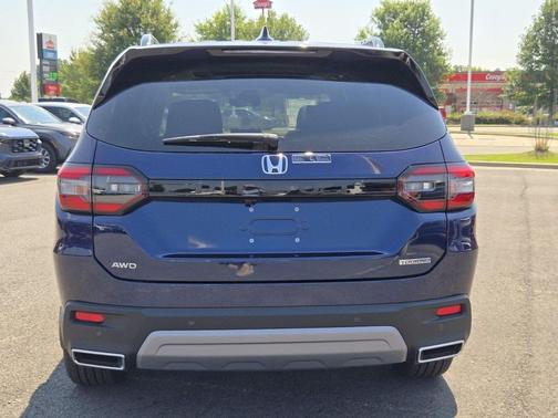 2025 Honda Pilot Touring 8-Passenger
