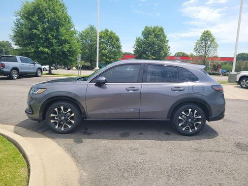 Modern Steel Metallic 2027 Honda HR-V EX-L