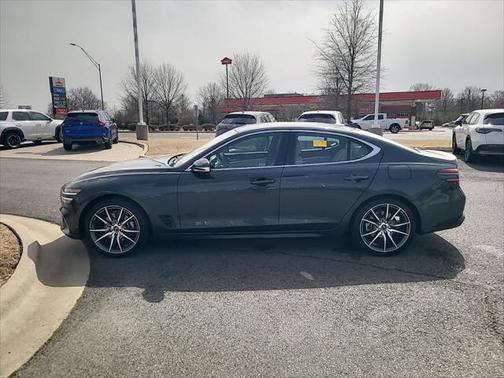 2023 Genesis G70 2.0T AWD