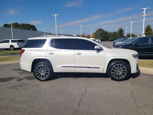 2021 GMC Acadia Denali