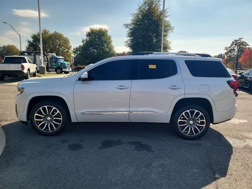 2021 GMC Acadia Denali