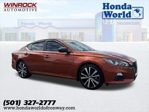 2021 Nissan Altima SR FWD
