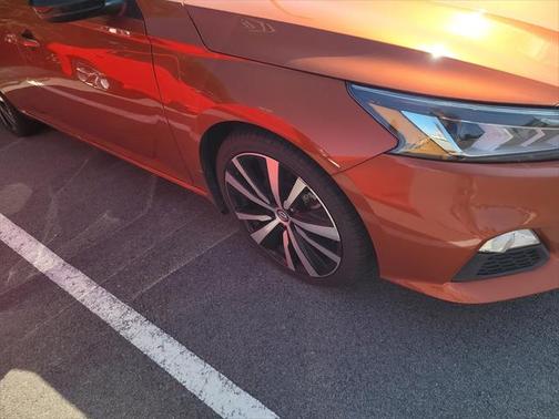 2021 Nissan Altima SR FWD