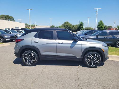 Sterling Gray Metallic 2025 Chevrolet Trailblazer RS