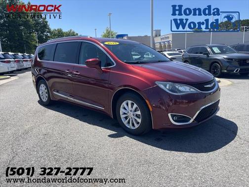 2018 Chrysler Pacifica Touring-L