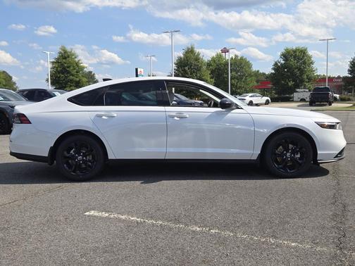 2025 Honda Accord Sport SE 1.5T