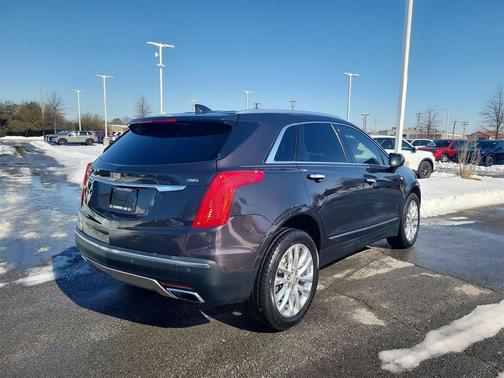 2017 Cadillac XT5 Platinum