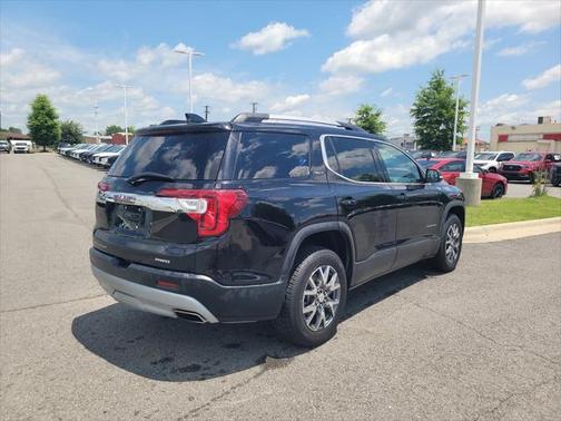 2023 GMC Acadia AWD SLT