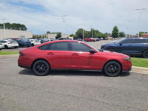 2025 Honda Accord Sport SE 1.5T