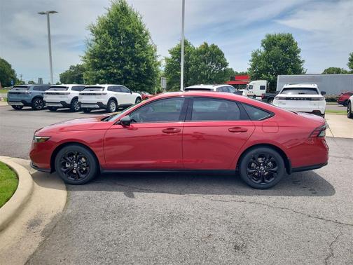2025 Honda Accord Sport SE 1.5T