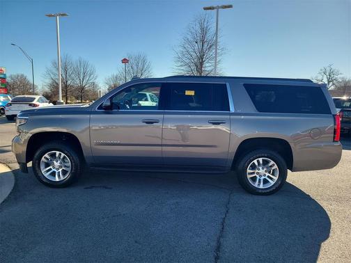 2019 Chevrolet Suburban LT
