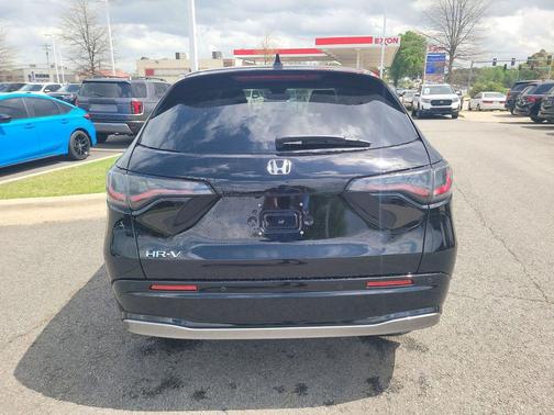 Crystal Black Pearl 2026 Honda HR-V EX-L