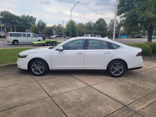 2024 Honda Accord EX 1.5T