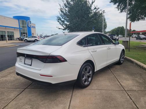 2024 Honda Accord EX 1.5T