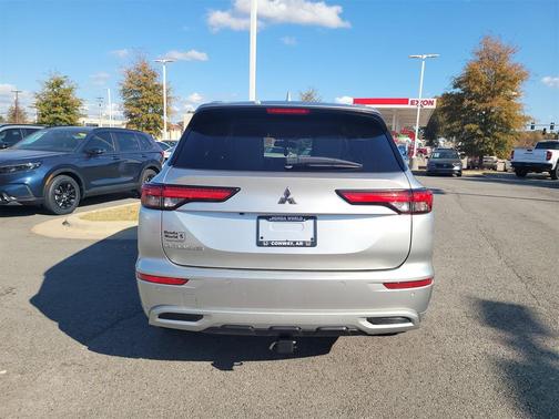 2022 Mitsubishi Outlander SEL Special Edition