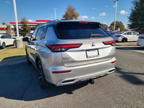 2022 Mitsubishi Outlander SEL Special Edition