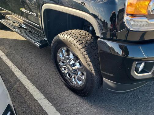 2017 GMC Sierra 2500 Denali