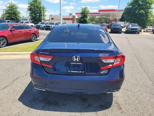 Obsidian Blue Pearl 2019 Honda Accord Touring 2.0T