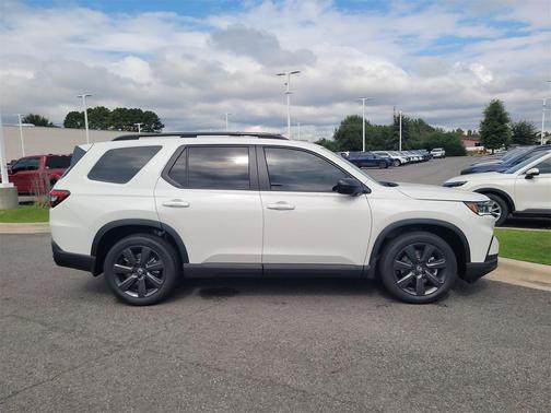 2025 Honda Pilot Sport