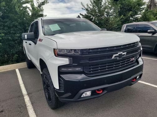 Summit White 2022 Chevrolet Silverado 1500 Limited LT Trail Boss