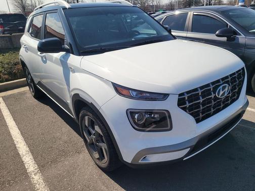 2024 Hyundai VENUE Limited