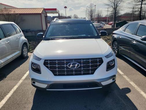 2024 Hyundai VENUE Limited