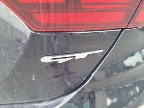 Aurora Black 2024 Kia Forte GT