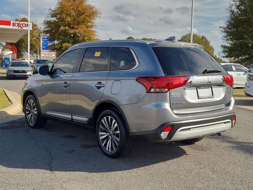 2020 Mitsubishi Outlander SEL
