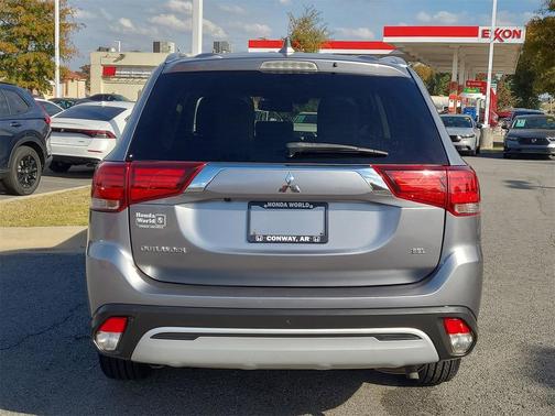 2020 Mitsubishi Outlander SEL