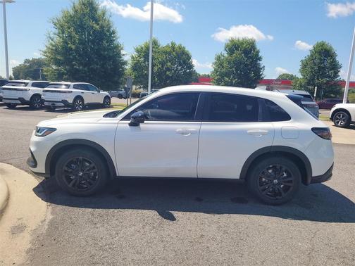 2026 Honda HR-V 2WD Sport