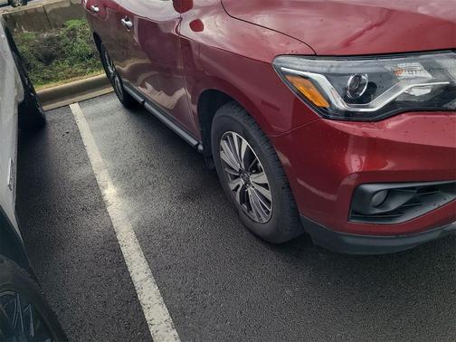 2020 Nissan Pathfinder SV 2WD