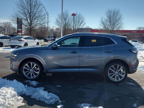 2022 Buick Envision FWD Avenir