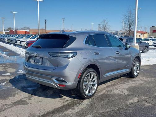2022 Buick Envision FWD Avenir