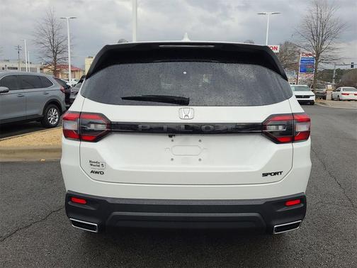 2025 Honda Pilot Sport