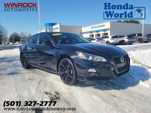 2022 Nissan Altima SR FWD