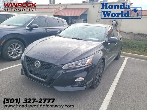 2022 Nissan Altima SR FWD