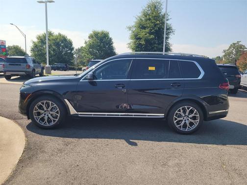 2024 BMW X7 xDrive40i