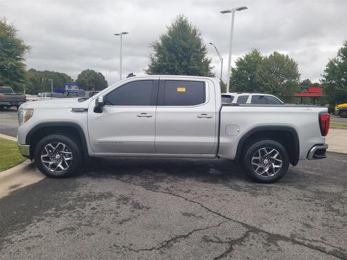 2021 GMC Sierra 1500 SLE