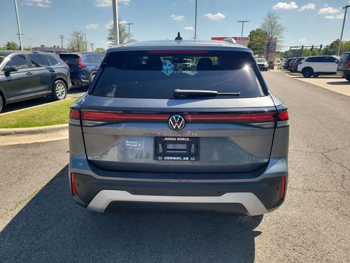 2025 Volkswagen Tiguan 2.0T S