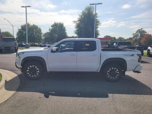 2023 Nissan Frontier PRO-X