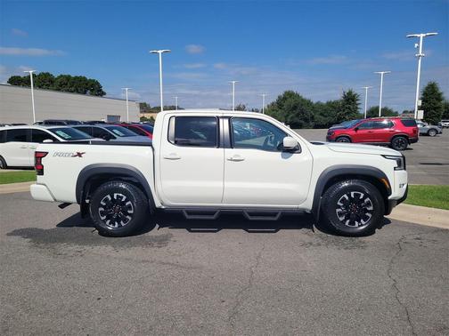 2023 Nissan Frontier PRO-X