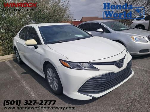 2018 Toyota Camry LE