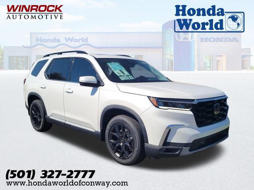 2025 Honda Pilot Touring 8-Passenger