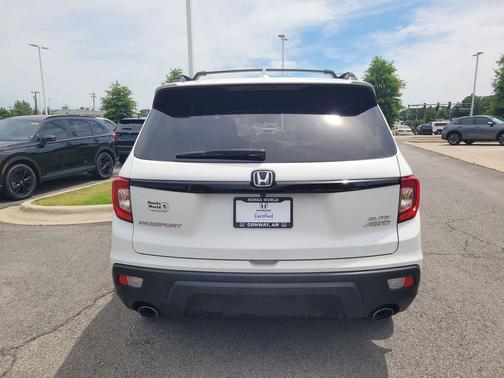 White 2021 Honda Passport AWD Elite