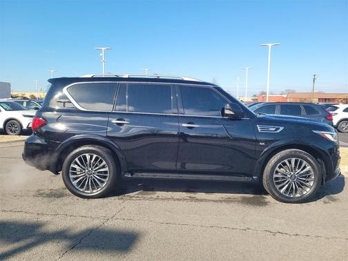 2018 INFINITI QX80 Base