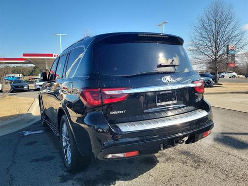 2018 INFINITI QX80 Base