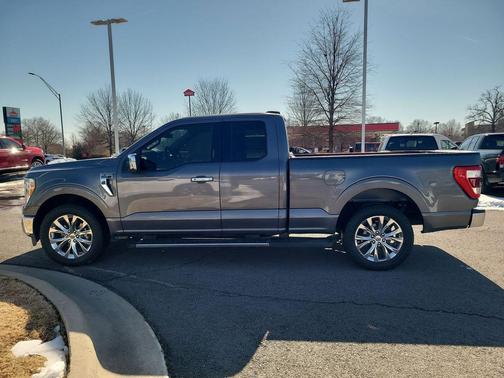 Carbonized Gray Metallic 2021 Ford F-150 Lariat